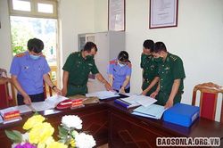 Kiểm tra việc tiếp nhận, giải quyết tố giác, tin báo về tội phạm và kiến nghị khởi tố tại đồn biên phòng