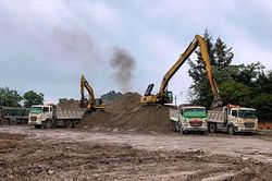 Tìm giải pháp khắc phục khan hiếm vật liệu làm cao tốc Bắc - Nam