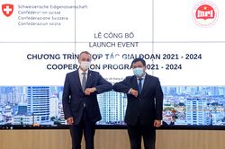 Thụy Sĩ cam kết hỗ trợ Việt Nam 1.800 tỷ đồng