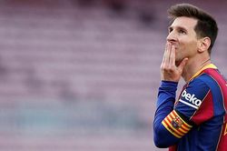 Fan đau đớn khi Messi rời Barca, lo cho số phận của Harry Kane