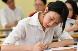 Đề thi, đáp án môn Toán tốt nghiệp THPT quốc gia năm 2021 đợt 2