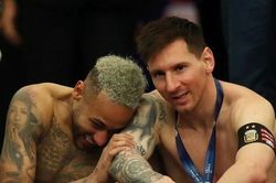 Để rước Messi về PSG, Neymar sẵn sàng nhường lại áo số 10