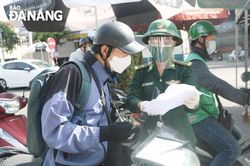Lá chắn chống dịch