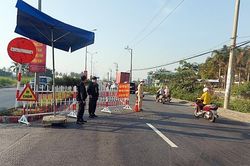 Không có xét nghiệm âm tính COVID-19, nhân viên sân bay Nội Bài không thể đi làm