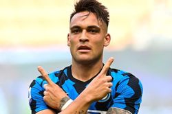 Inter sắp bán Lautaro Martinez