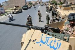 Lực lượng an ninh Afghanistan và các tay súng Taliban giao tranh ác liệt tại thành phố Kunduz