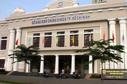 Nhân viên dương tính với Covid-19, 'chợ lớn chứng khoán' HOSE hé lộ thông tin, Sở có trung tâm dự phòng thảm họa