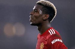 Chuyển nhượng 9/8: MU chấp nhận mất trắng Pogba. Inter mua Dzeko thay Lukaku