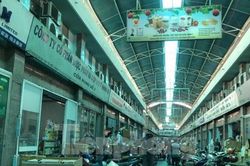 Mở cửa trở lại, chợ tân dược lớn nhất Sài Gòn hoạt động ra sao?