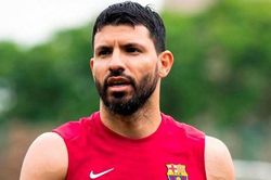 Vừa mất Messi, Barcelona lại nhận thêm tin cực dữ từ ngôi sao Sergio Aguero