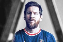Vì sao PSG chưa thể công bố hợp đồng với Messi?
