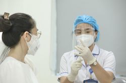 Chiến dịch tiêm chủng: Có thể điều trực thăng vận chuyển vaccine