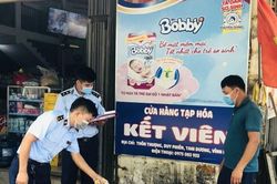 Tạm giữ lô bánh Trung thu nhập lậu từ Trung Quốc