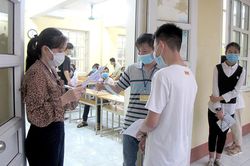 Hoàn thành công tác tuyển sinh năm học 2021-2022