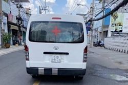 Giả xe cứu thương để 'chặt chém' người bệnh giữa đại dịch COVID-19