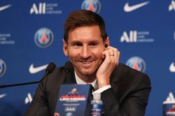 Messi: 'Khao khát vô địch Champions League cùng PSG'