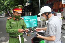 Hà Nội xử phạt gần 700 trường hợp vi phạm trong ngày thứ 20 giãn cách xã hội