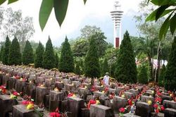 Từ nghĩa trang liệt sỹ