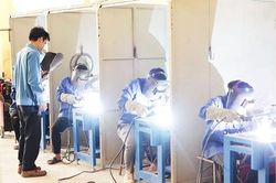 Nỗ lực của Khoa Cơ điện trong đào tạo nghề cho học viên