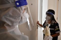 Mẹ là F0 không triệu chứng, giúp con khỏi bệnh sau 6 ngày