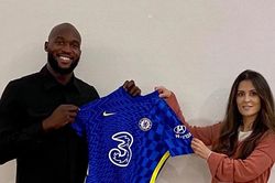 Chelsea chi 98 triệu bảng, chính thức sở hữu Lukaku