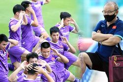 Đội tuyển Việt Nam đá thế cửa dưới