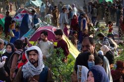Afghanistan sắp thất thủ, Mỹ lạnh lùng