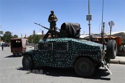 Cận cảnh quân Taliban tiến vào Ghazni, áp sát thủ đô của Afghanistan