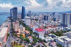 Từ 8 giờ ngày 16-8 đến 8 giờ ngày 23-8, dừng tất cả các hoạt động trên địa bàn Đà Nẵng, người dân không được ra khỏi nhà