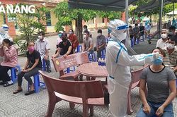 Đà Nẵng tiếp tục lấy mẫu xét nghiệm toàn dân