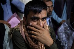 Taliban chiếm thành phố lớn cuối cùng ở miền Bắc Afghanistan