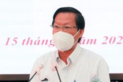 Phó bí thư TP.HCM: 'Giãn cách một tháng nữa để khống chế nguồn lây'