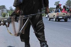 Tình hình Afghanistan ngày càng nguy cấp, Taliban bắt đầu tiến vào Kabul từ mọi ngả