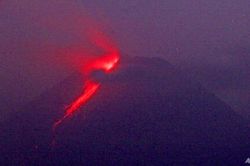 Núi lửa Merapi hoạt động dữ dội trong đợt phun trào mới