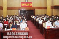 Tiếp tục tăng cường xây dựng và củng cố vững chắc khối đại đoàn kết toàn dân tộc là nhiệm vụ trung tâm của Mặt trậnTin khácKết nối các nguồn lực chuẩn bị cơ sở vật chất cho năm học mơíDanh sách cá nhân dự kiến đề nghị xét tặng danh hiệu 'Công dân Lạng Sơn