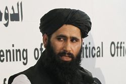 Taliban lần đầu họp báo sau khi chiếm Kabul
