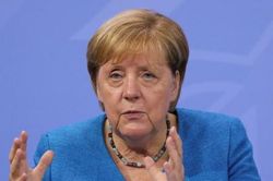 Bà Merkel chia sẻ trách nhiệm về việc đánh giá sai tình hình Afghanistan