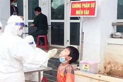 Cảm ơn quê hương dang rộng vòng tay