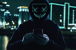 Hacker trộm 610 triệu USD được mời làm cố vấn bảo mật