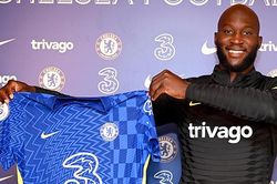 Chelsea: Sáng suốt khi mua Lukaku, bỏ Haaland