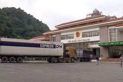 Cửa khẩu Tân Thanh lưu thông hàng hóa bình thường