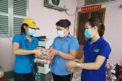 TP. HCM kiến nghị Thủ tướng xem xét hỗ trợ 27.968 tỷ đồng và 142.200 tấn gạo