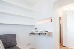 Căn hộ 12m2, không có giường ngủ được bán với giá kỉ lục