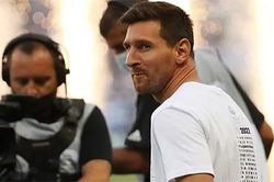 Messi đặt mục tiêu mùa này cho PSG