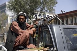 Taliban lùng sục từng nhà, chất vấn quan hệ với Mỹ