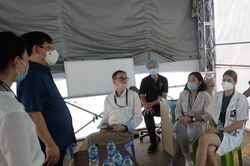 Hai phòng khám tư nhân tại TP.HCM thu tiền triệu khi điều trị F0 từ xa