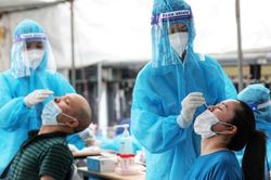 Sáng 19/8 Hà Nội thêm 5 ca ho, sốt dương tính