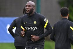 Lukaku khiến người cũ Chelsea bất ngờ về vóc dáng ngày trở lại