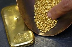 Giá vàng thế giới biến động nhẹ sau diễn biến mới tại Afghanistan