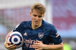 Tin chuyển nhượng hôm nay 19/8: Arsenal đón 2 tân binh, Locatelli chính thức gia nhập Juventus